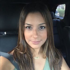 Meet your Posher, Alaina